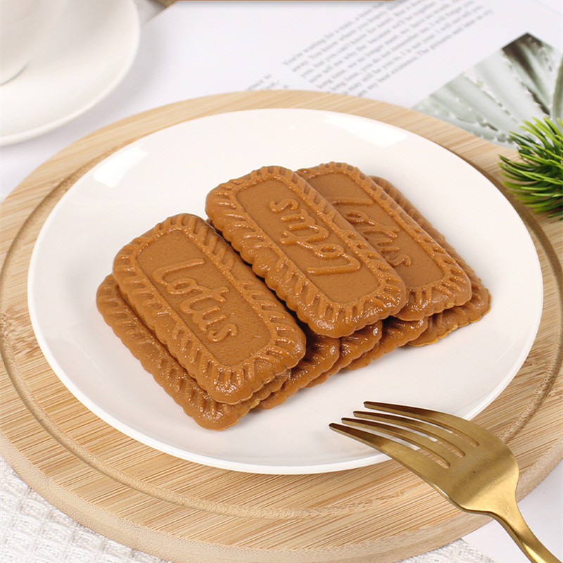 Simulation Cookies Fake Cake A - Photography Of Food 评论和价格